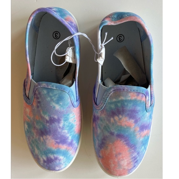 Girls Tie Dye Slip on Sneakers Size 3 New - Picture 7 of 7